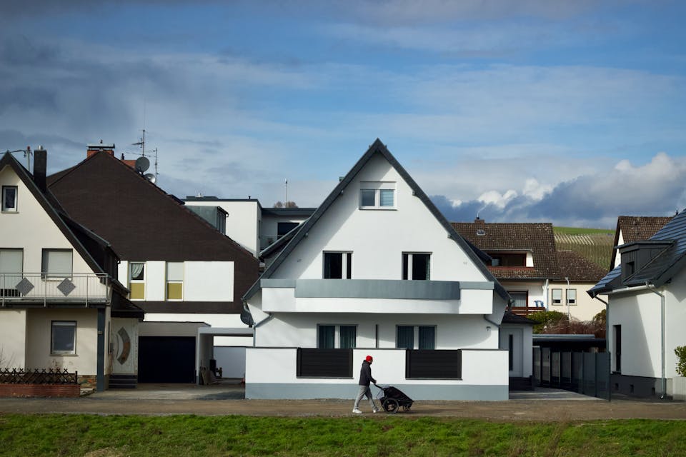 Naturgefahren: Elementarrisiken bewusst prüfen statt nur nebenbei abhaken - Wohngebäudeversicherung beim Investmentbüro Rotenberger in Burgkunstadt